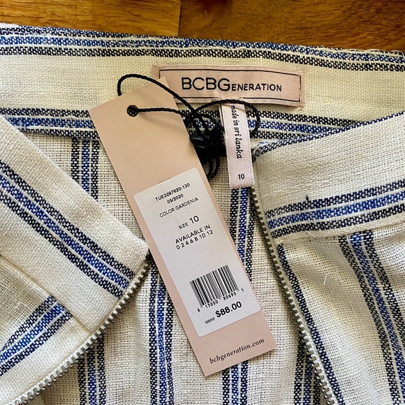 BCBGeneration | Front Zip Stripe Midi Skirt - Picture 6 of 7